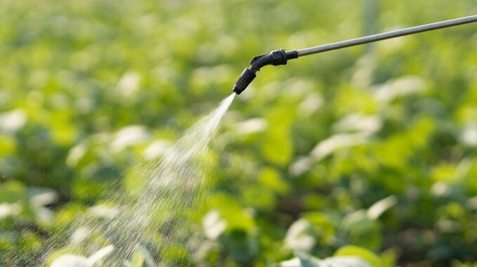 SPOT SPRAYING: LOCALIZED SPRAYING FOR AGRICULTURE